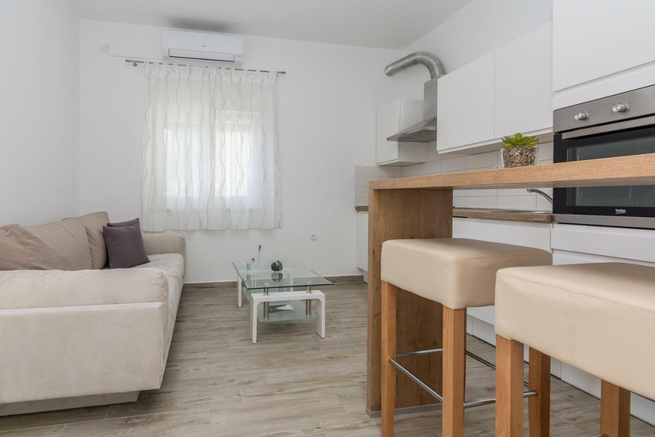 Apartmani Jadranka 斯塔利格拉德-帕克利尼卡 外观 照片